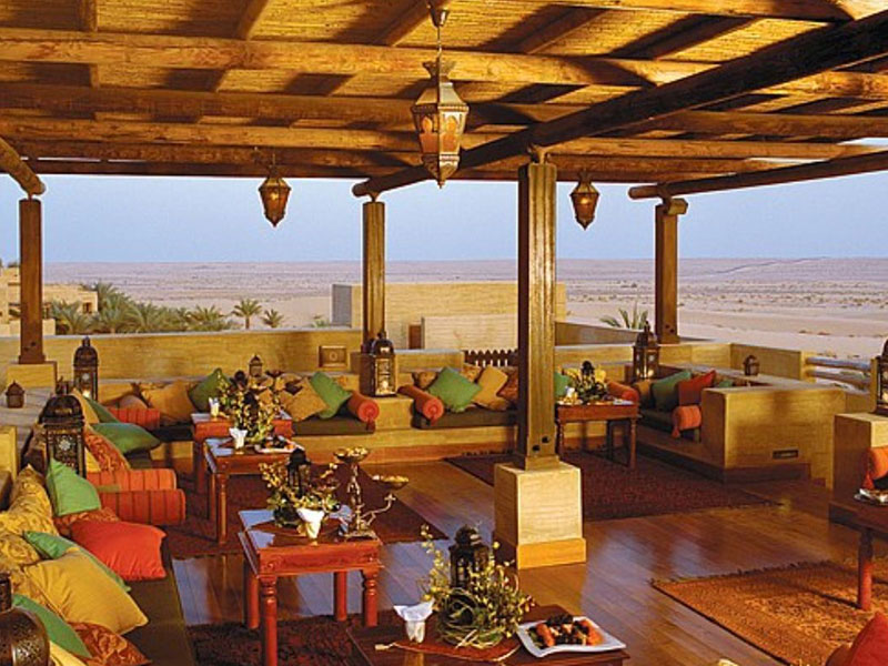 Love Lake Dubai restaurant 