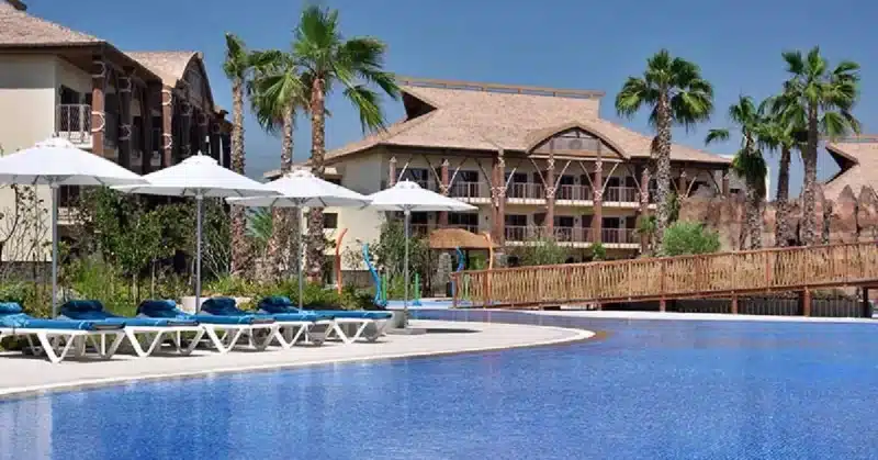 Dubai Parks and Resorts
