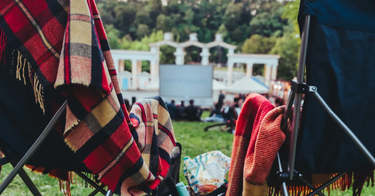 Umm Al Emarat Park cinema in the park