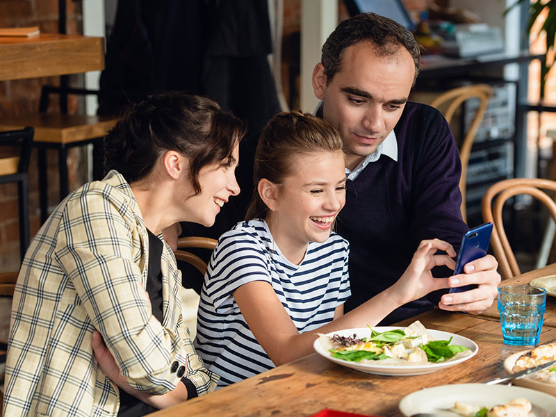 family at restaurant 