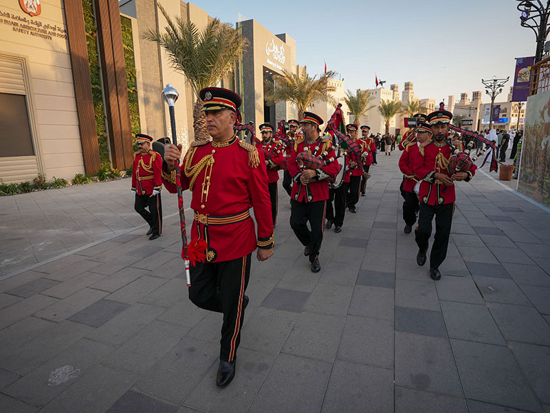 العروض الفلكلورية في مهرجان الشيخ زايد 