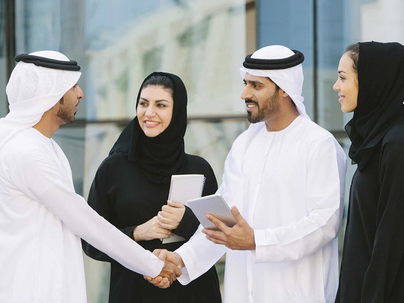 مواطنين اماراتيين 