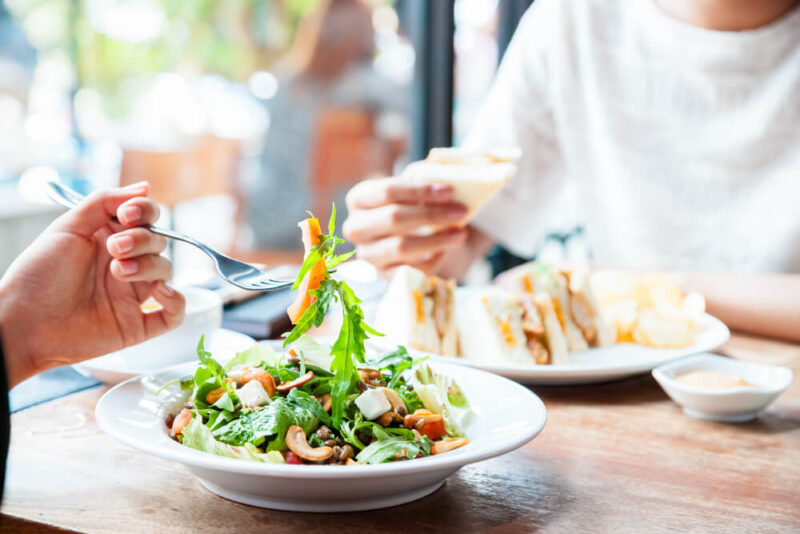 restaurants in difc for lunch 