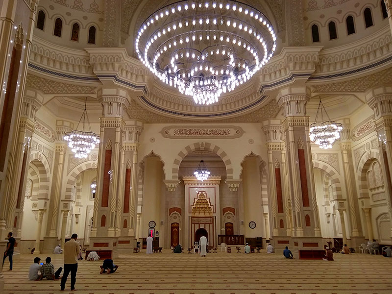 مسجد النور من الداخل