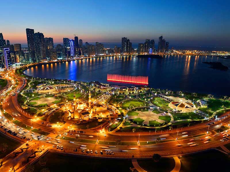 Al Majaz Waterfront night view 