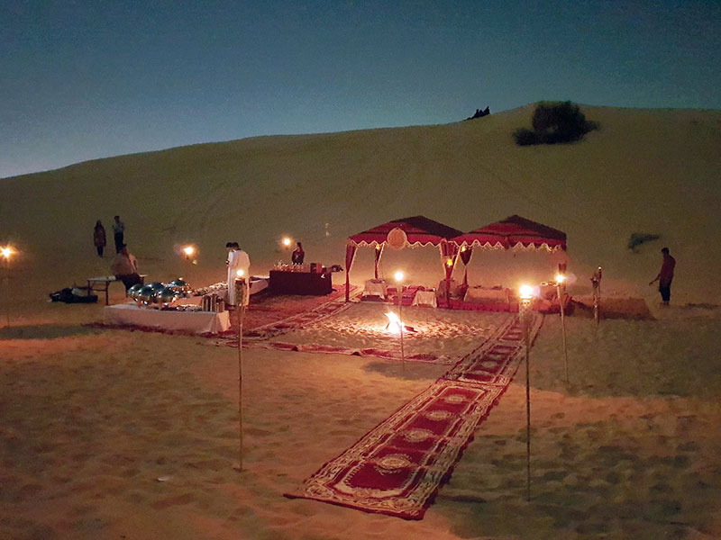 desert camping 