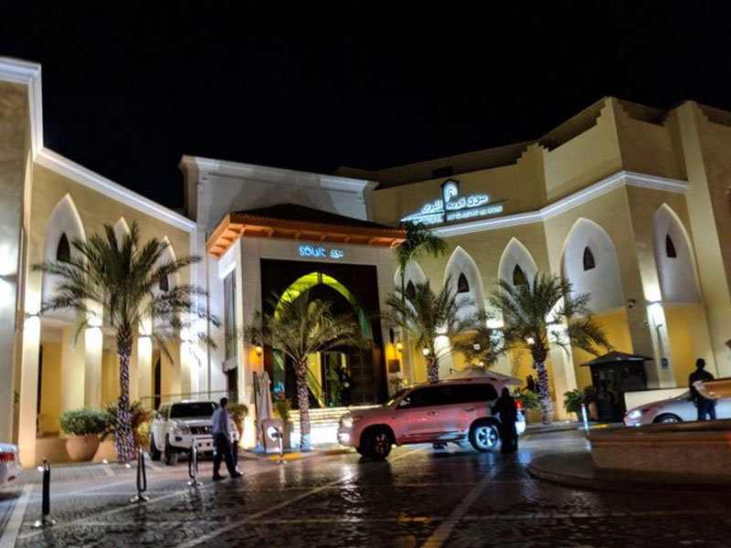 سوق قرية البري في أبو ظبي