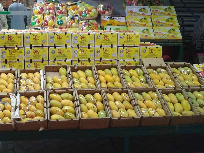 Dry Fruits In Mina Market