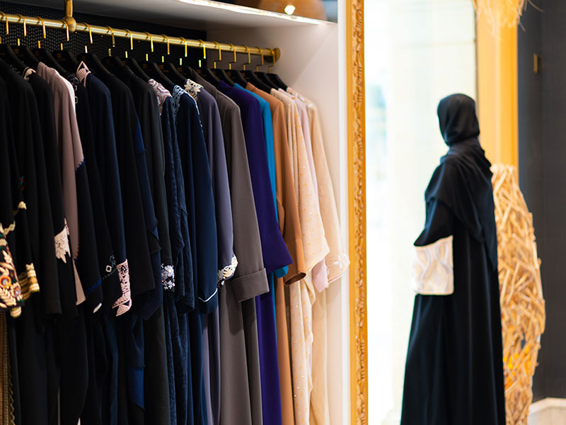 shopping for abaya 