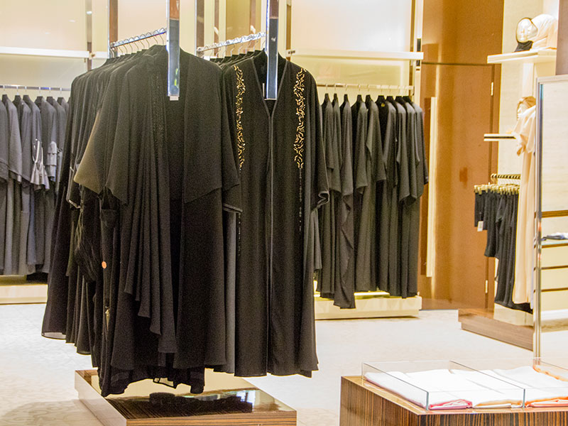 abayas in Abu Dhabi 