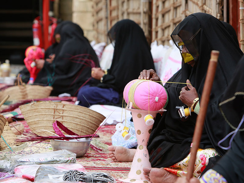 ورش عمل في نادي التراث الإماراتي