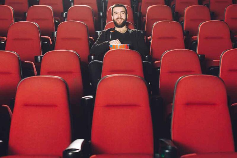 best-cinemas-in-abu-dhabi-vox-cine-royal-more-property-finder