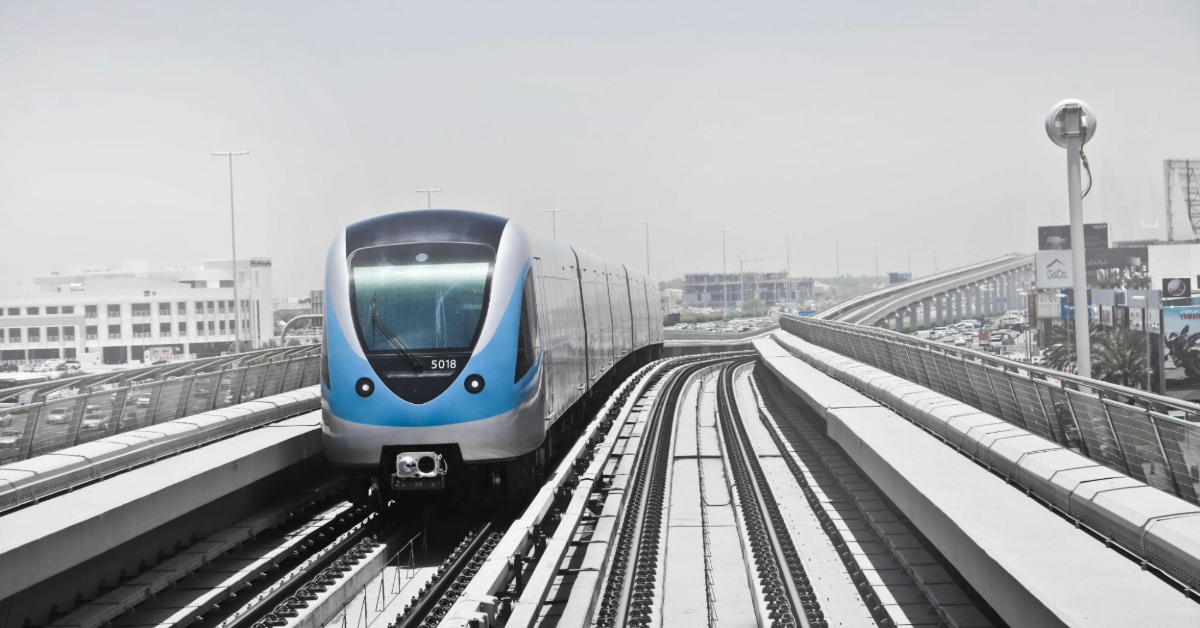 An active train on the metro line