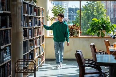 8 Best Libraries In Dubai | Property Finder