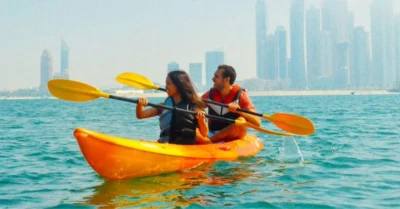 Couple kayaking in Dubai
