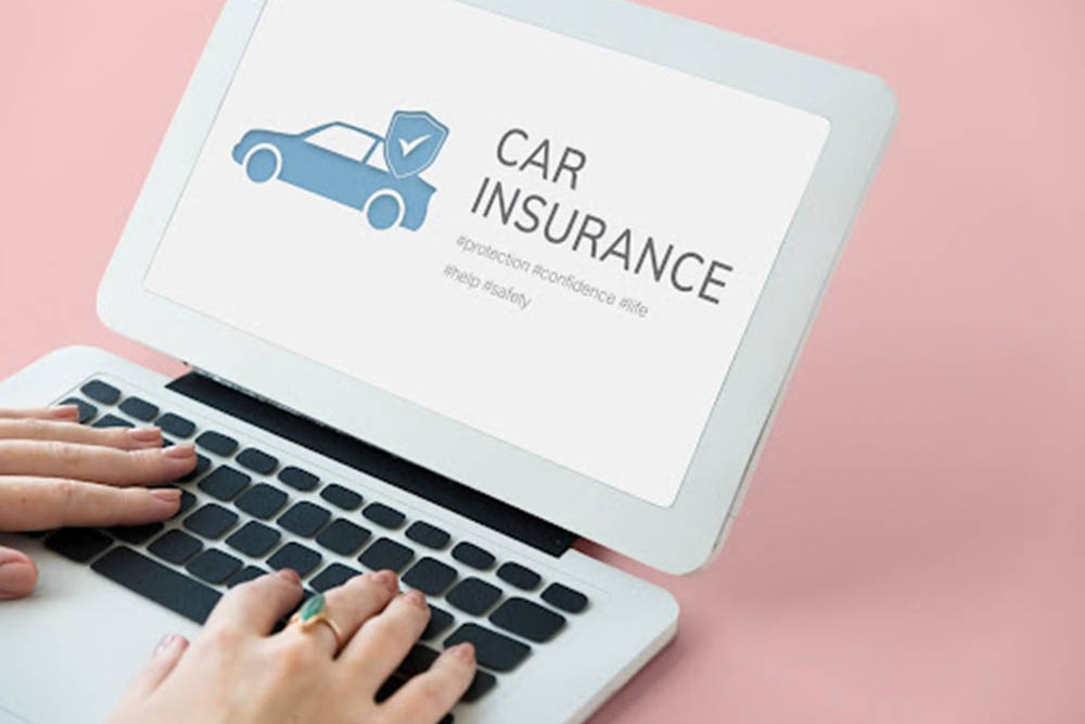 تقدم دبي عدة أنواع من بوليصات تأمين السيارات