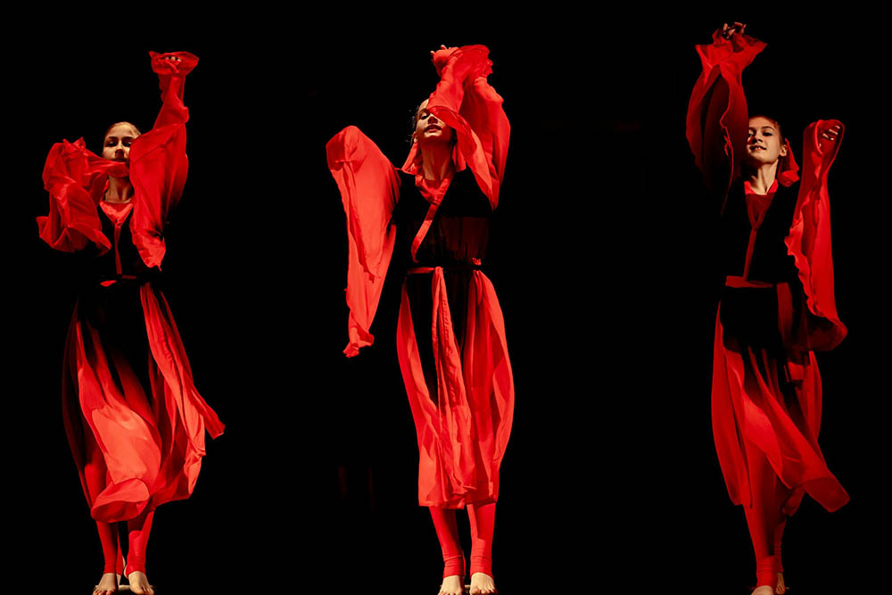 Performers on stage in Dubai 