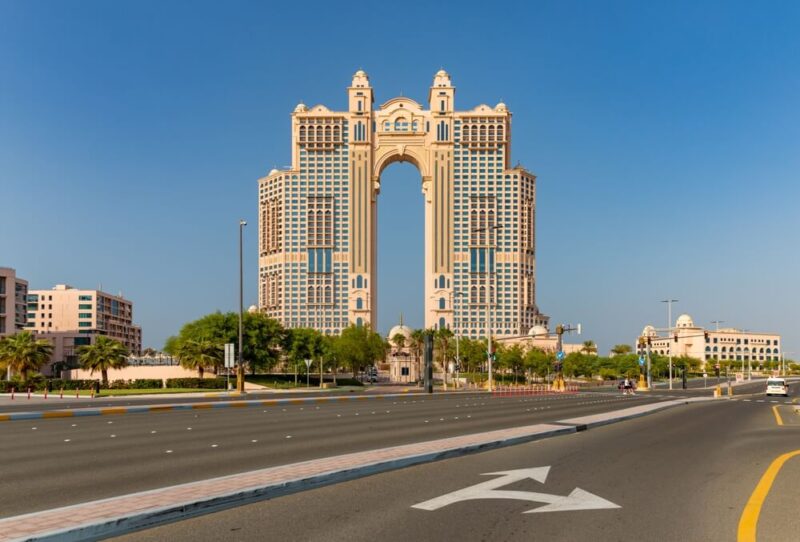مراقبة السوق للربع الثاني من عام 2024: مستجدات سوق العقارات في دبي