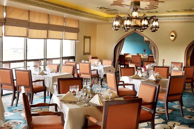 Living in Al Ras in Dubai: Pros, Cons & More