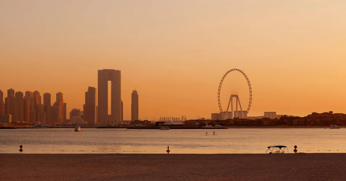 Ain Dubai photographed after it was announced to be open again in 2024