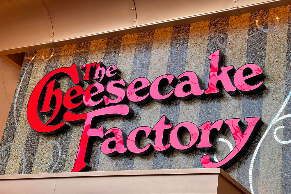 the cheesecake factory in Abu Dhabi