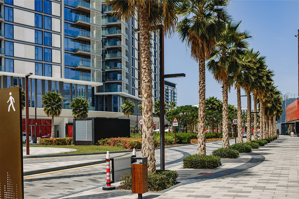 Pros and cons of living in Ajman Downtown