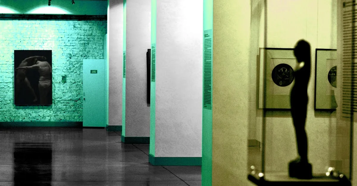 معروضات الفنية في متحف زايد 