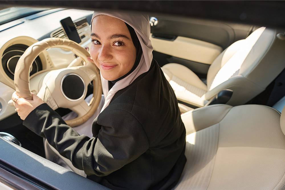 A happy learner in the car