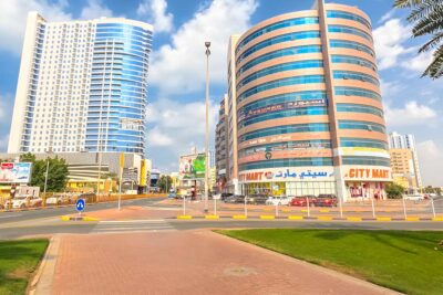 Living in Al Bustan