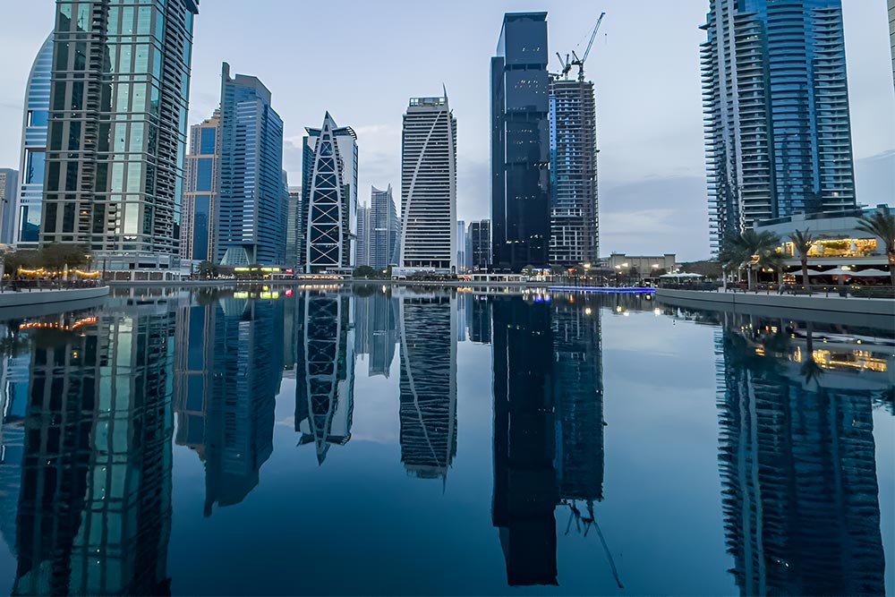Commercial buildings in Jumeirah Lake Towers