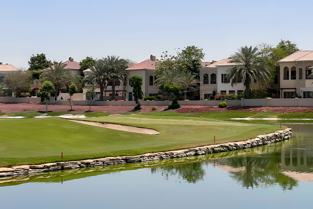 Villas in Jumeirah Golf Estates