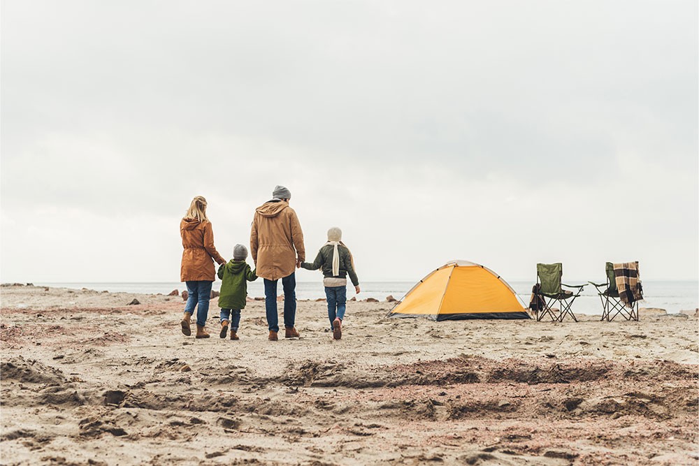 A family camping at Sidroh Beach 
