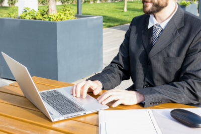 Entry Permit in the UAE - Process, Fees & More