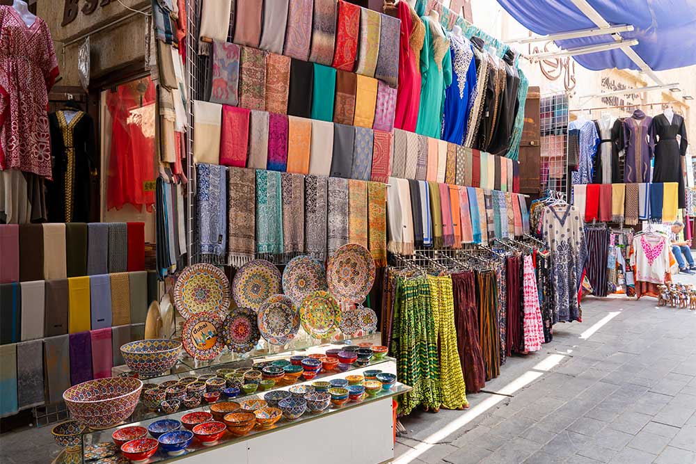 مينا بازار