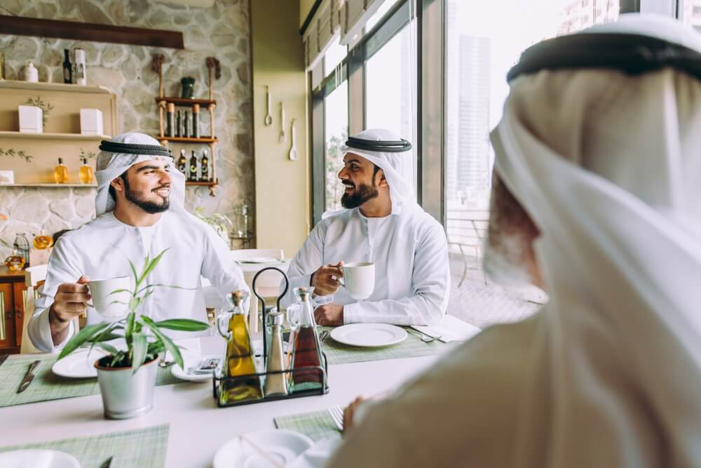 أحد المطاعم القريبة من سوق رامس