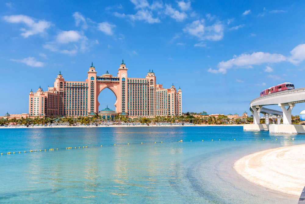 Exploring the spectacular beauty of Palm Jumeirah
