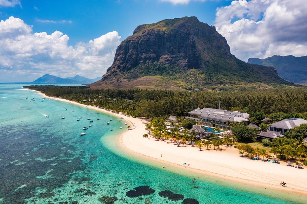 Crystal clear beach in Mauritius 