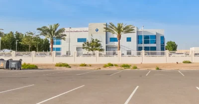 Living in Al Shamkha