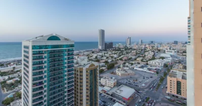 Living in Ajman and working in Dubai