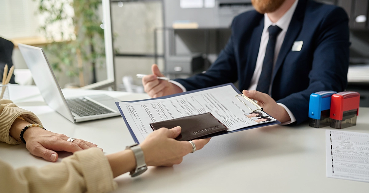 UAE student visa required documents