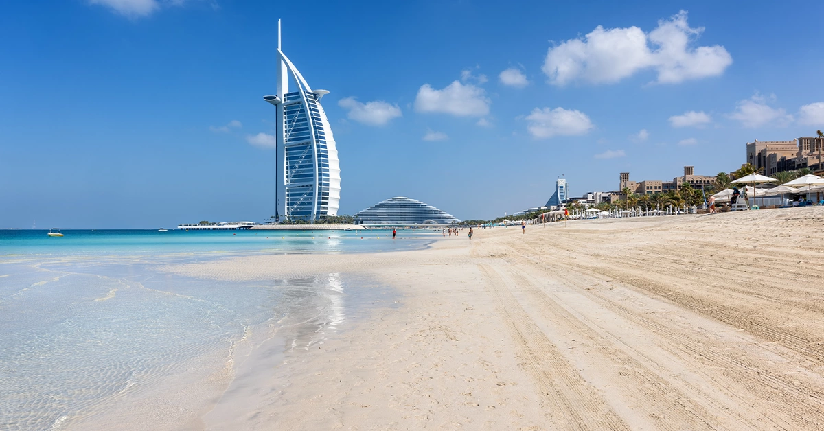Living in Jumeirah gives easy access to beaches 