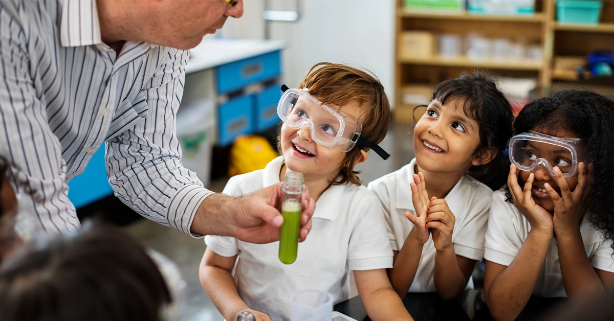Students in a science lab 