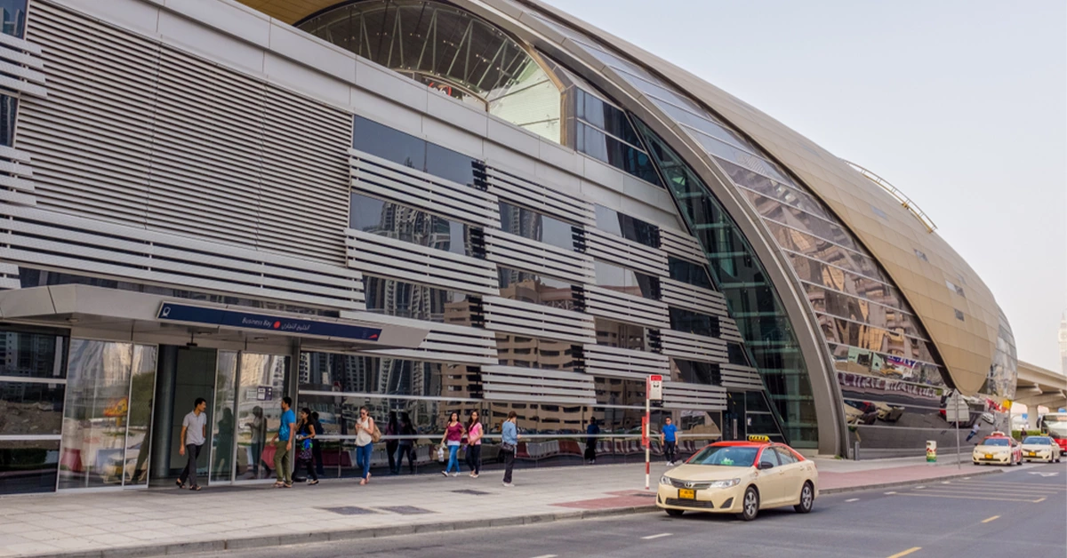 outside business bay metro station
