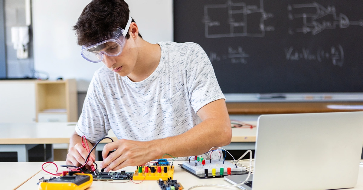 A student in a vocational training institute in the UAE