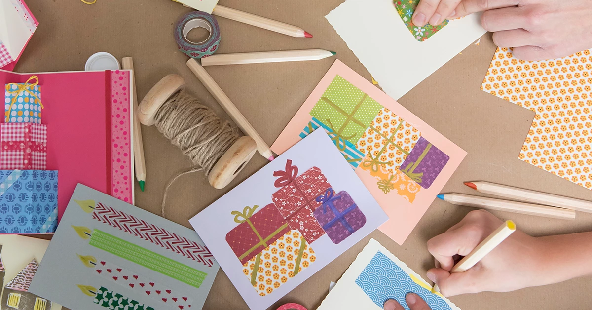 Designing handmade greeting cards is one of the Eid decoration ideas