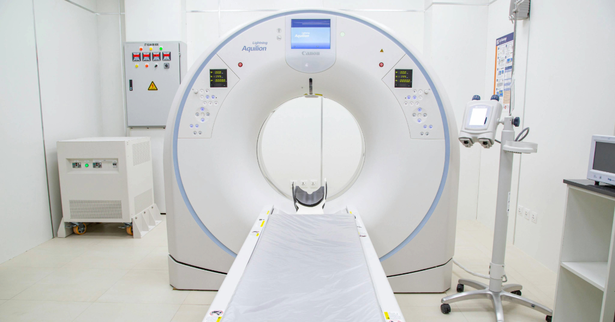 An MRI machine in one of the top hospitals in Dubai Marina