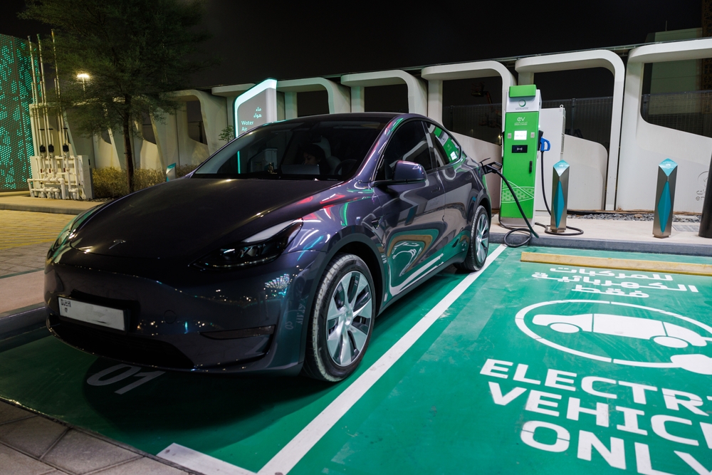 electric vehicle charging stations in abu dhabi