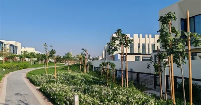 Living in Al Manama
