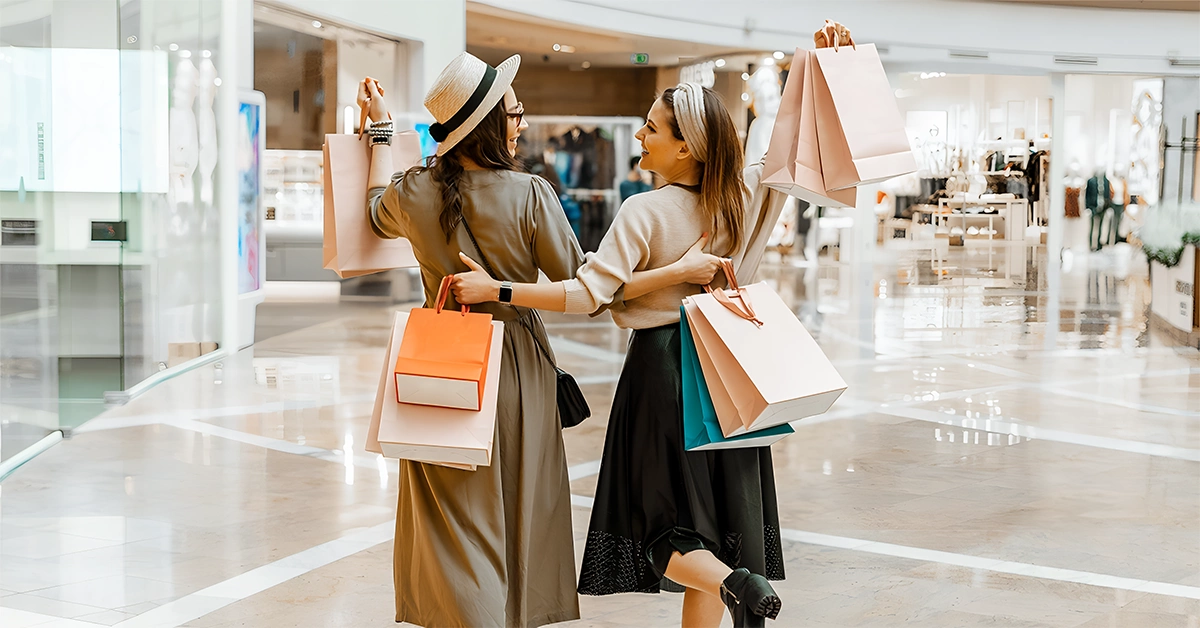 Woman shopping from Mafraq Mall, Abu Dhabi