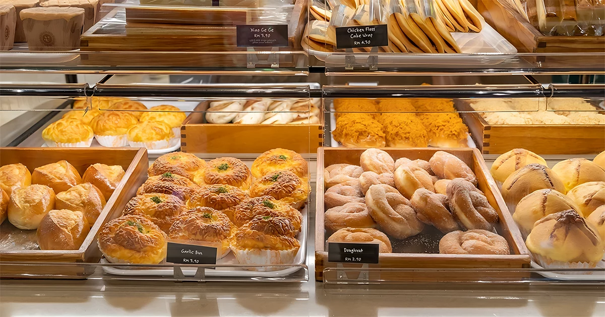A bakery serving freshly baked cookies and pastries